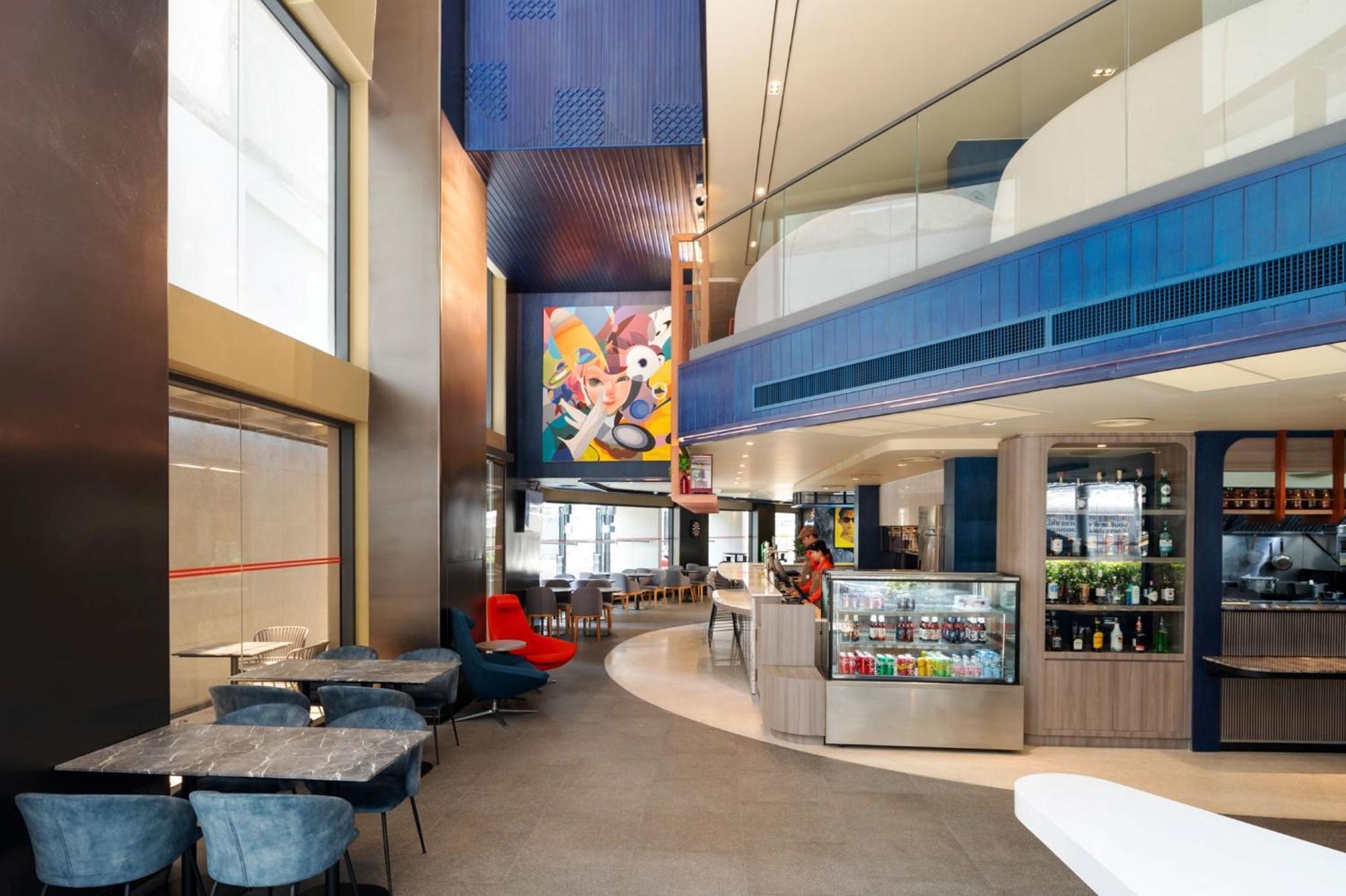 Lumen Bangkok Udomsuk Station Hotel Exterior photo